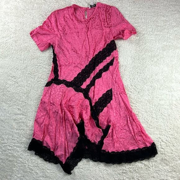 Koche pink satin and black lace cocktail party dress, size 44 or medium - Picture 3 of 7